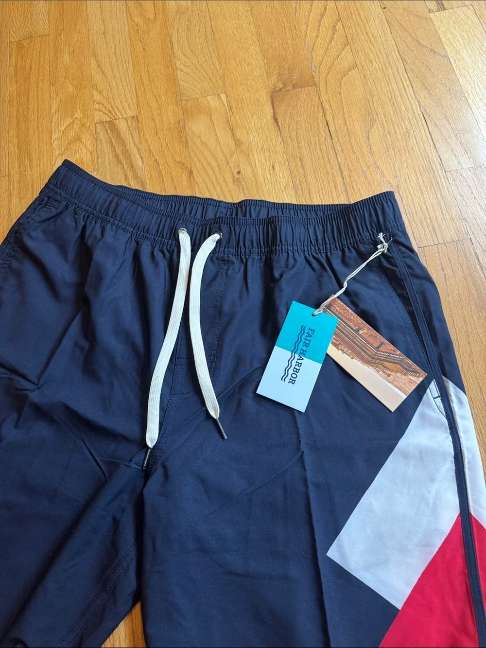 Fair Harbor Anchor Swim Trunk Large NWT Blue/Red/White